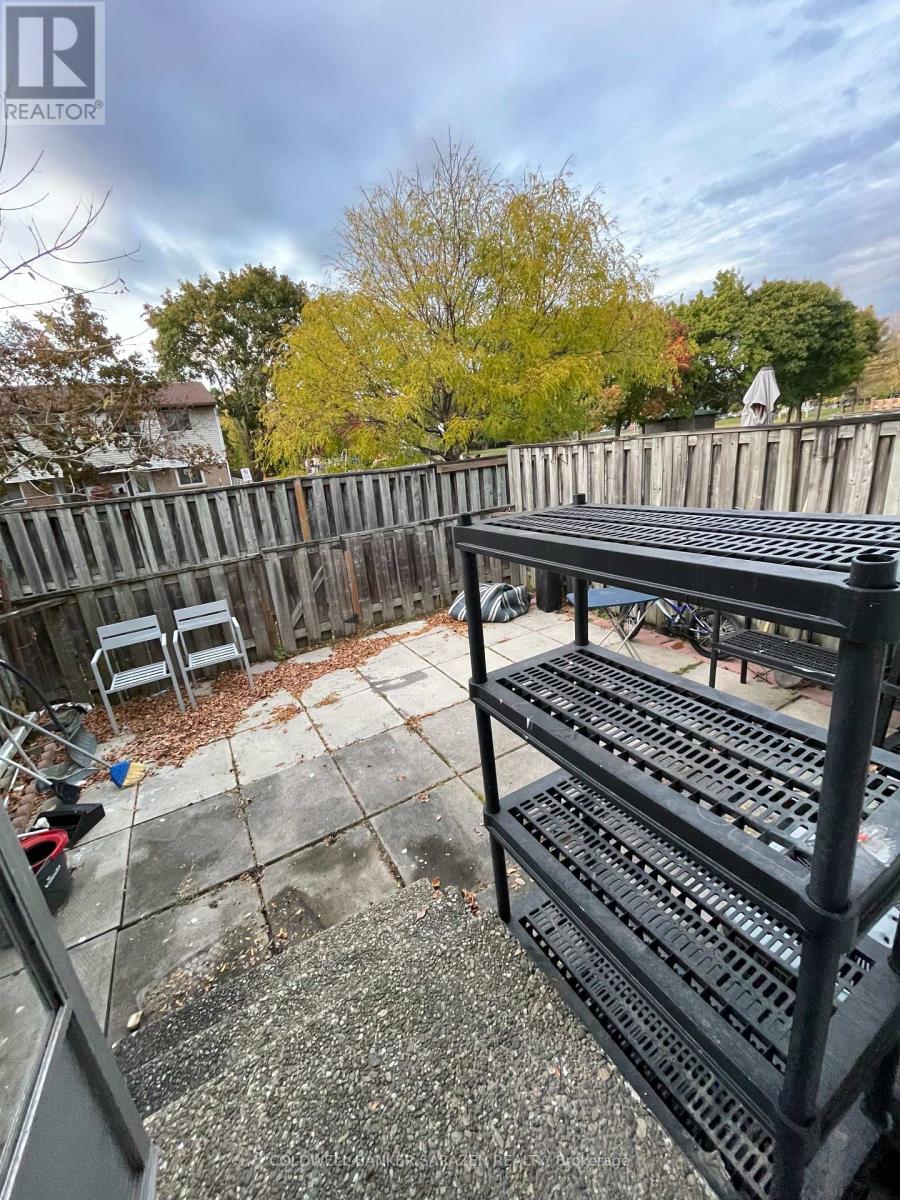 10 - 4868 Hendon Way, Ottawa, Ontario  K1J 8T1 - Photo 18 - X12472178