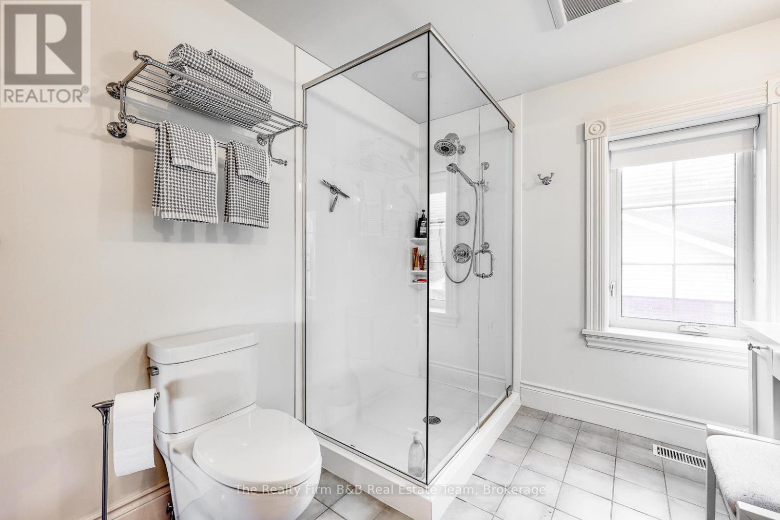 174 Light Street, Woodstock, Ontario  N4S 6H4 - Photo 34 - X12472133