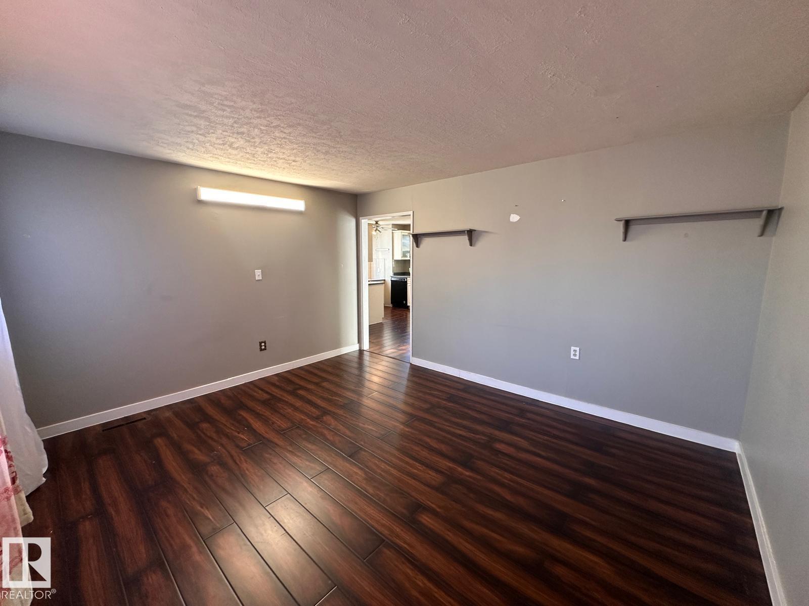 9921 163 St Nw, Edmonton, Alberta  T5P 3N3 - Photo 11 - E4462812