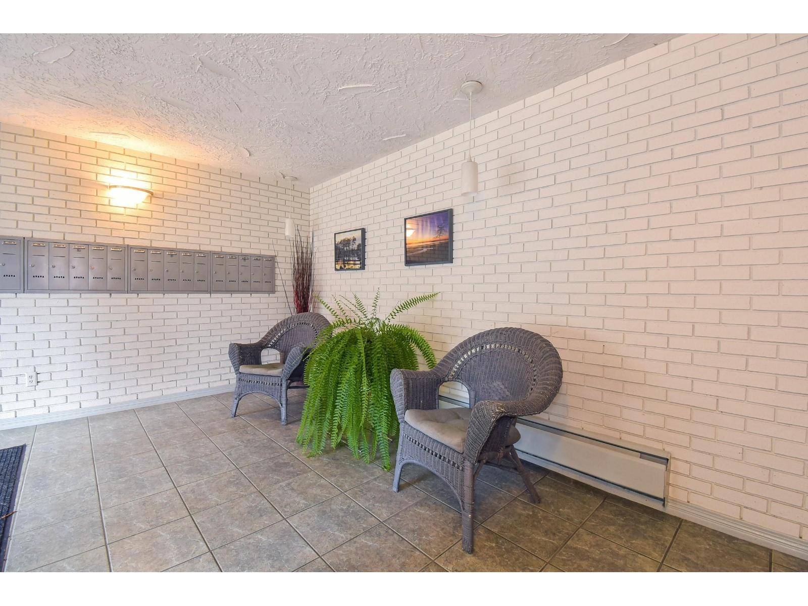 307 1320 Fir Street, White Rock, British Columbia  V4B 4B2 - Photo 18 - R3059175