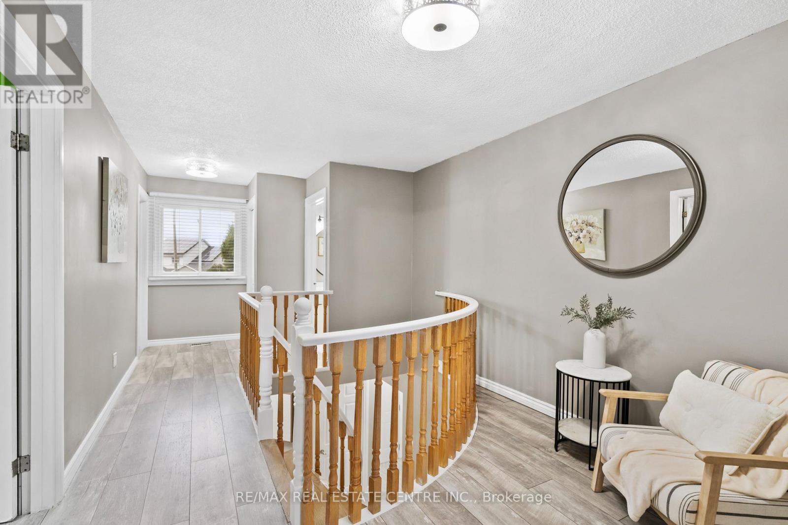 20 Driftwood Place, Hamilton (Stoney Creek Mountain), Ontario  L8J 2N7 - Photo 15 - X12472034