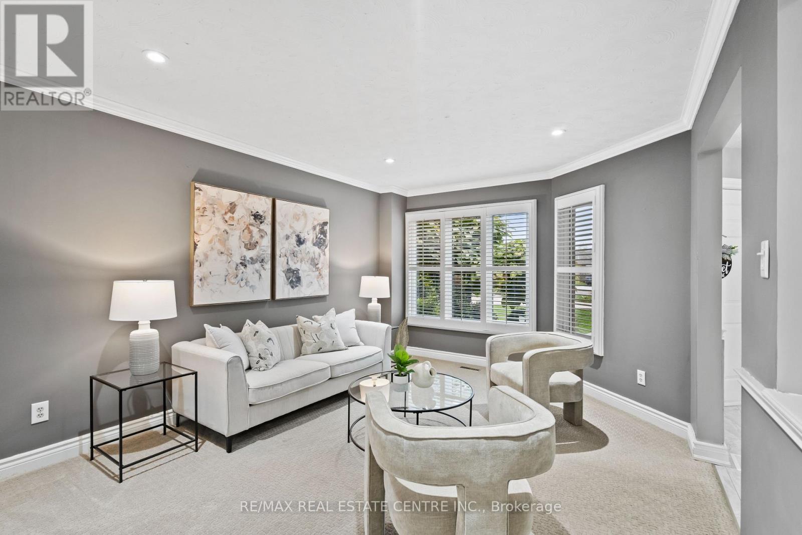 20 Driftwood Place, Hamilton (Stoney Creek Mountain), Ontario  L8J 2N7 - Photo 7 - X12472034