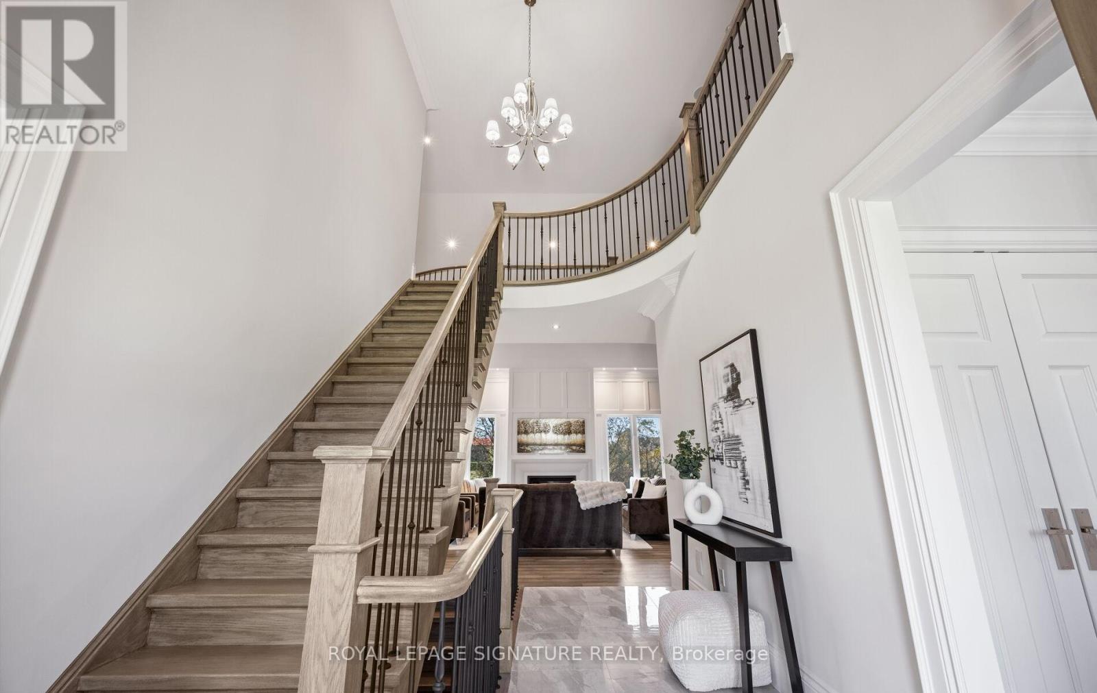 161 Perryman Court, Erin, Ontario  N0B 1H0 - Photo 4 - X12472073
