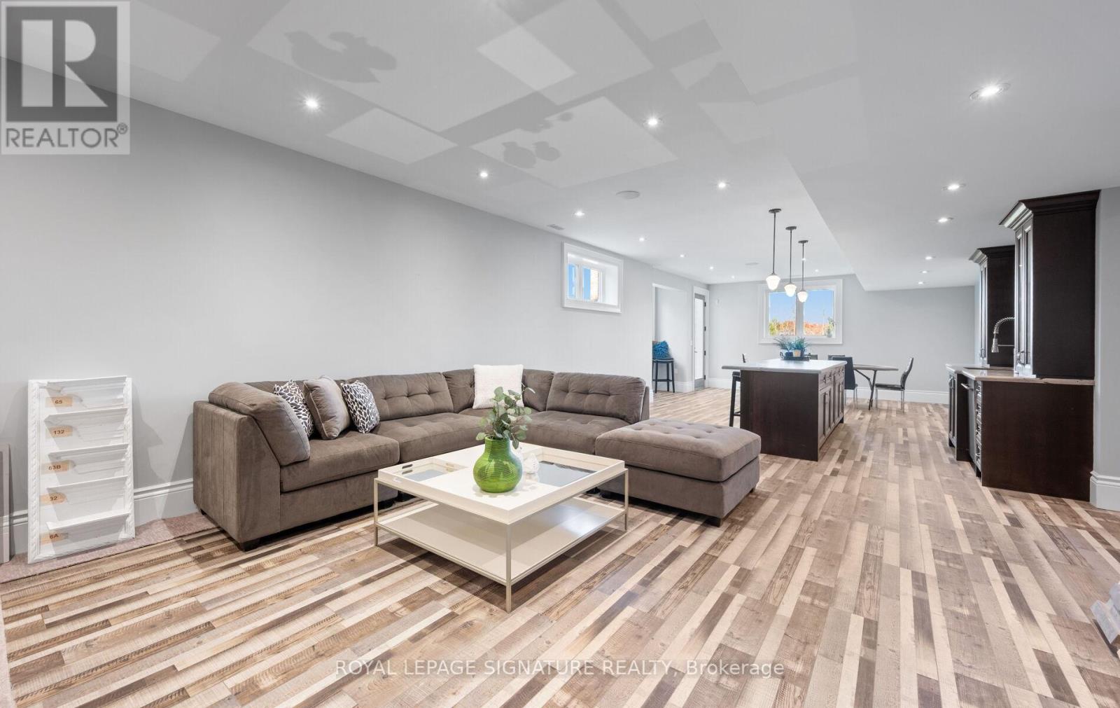 161 Perryman Court, Erin, Ontario  N0B 1H0 - Photo 43 - X12472073
