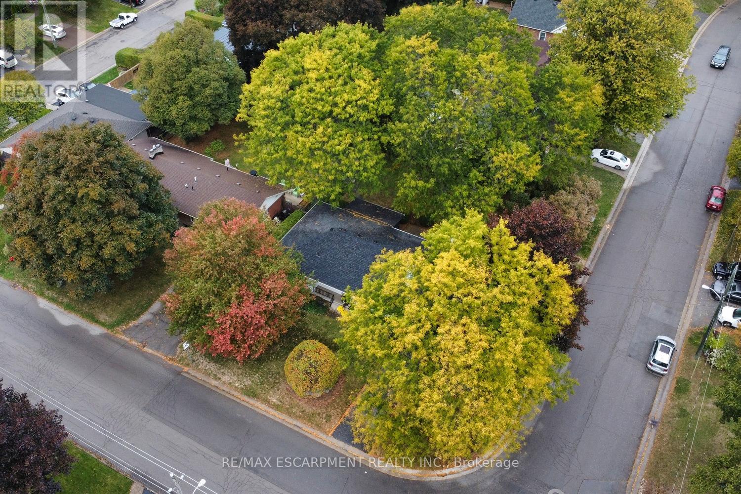32 GRANT BOULEVARD, Hamilton, Ontario