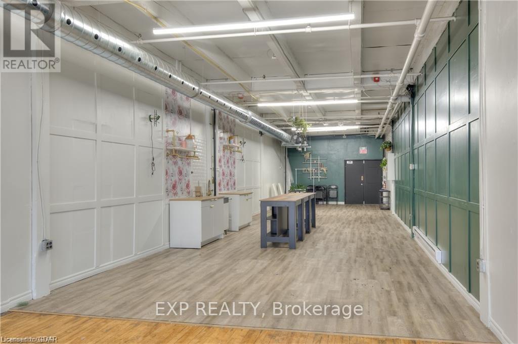 205 - 20 Park Hill Road E, Cambridge, Ontario  N1R 1P2 - Photo 7 - X12472081