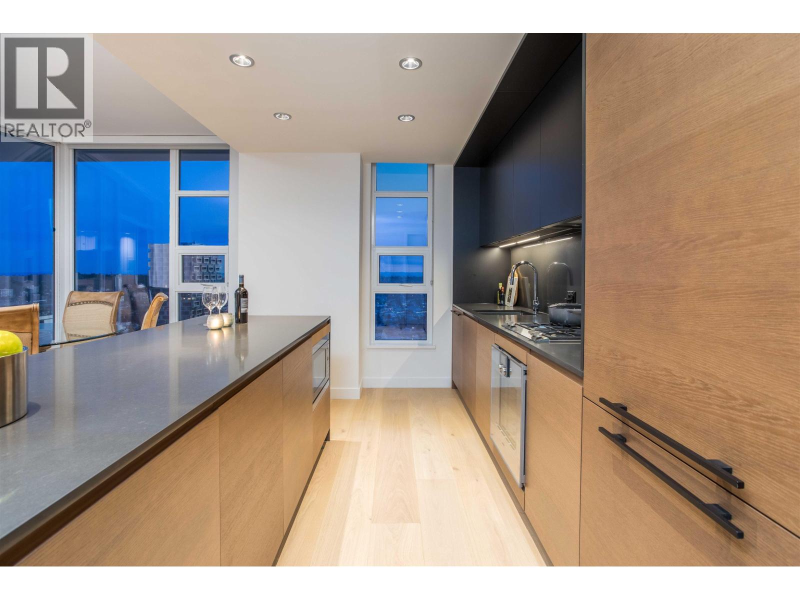 4608 1289 Hornby Street, Vancouver, British Columbia  V6Z 0G7 - Photo 9 - R3058852