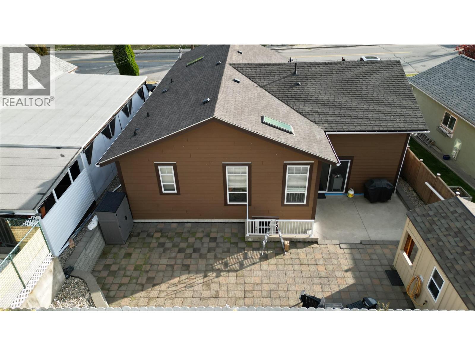 2311 Columbia Avenue, Trail, British Columbia  V1R 1L2 - Photo 4 - 10366204