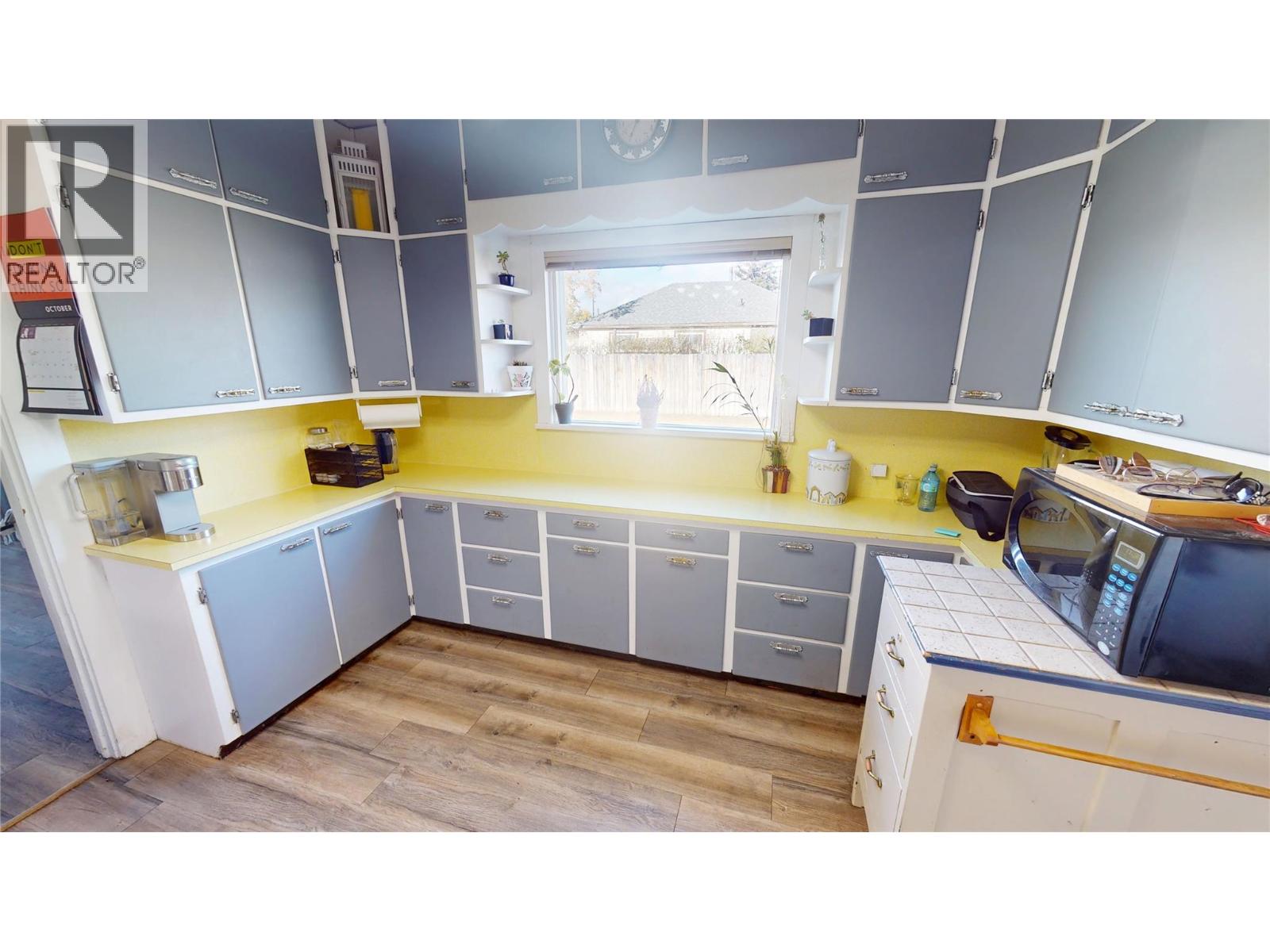 406 3rd Street Nw, Cranbrook, British Columbia V1C 3Z4 - Photo 11 - 10366222