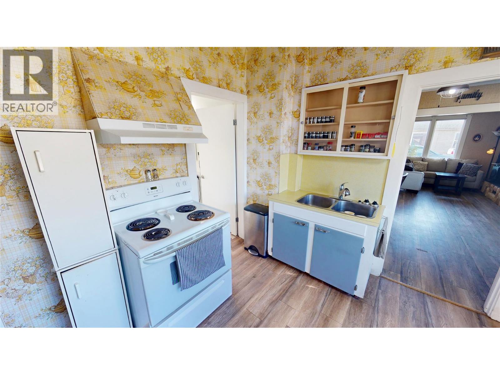 406 3rd Street Nw, Cranbrook, British Columbia V1C 3Z4 - Photo 13 - 10366222