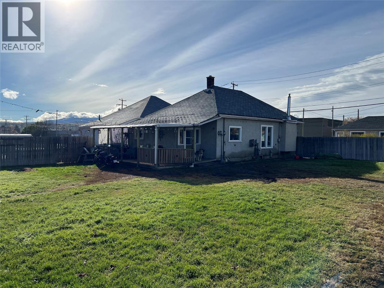 406 3rd Street Nw, Cranbrook, British Columbia V1C 3Z4 - Photo 3 - 10366222