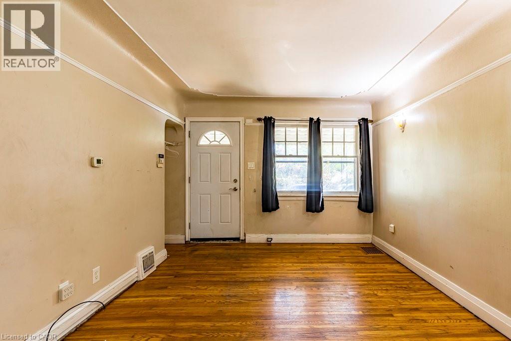 132 Tope Crescent, Hamilton, Ontario  L8S 1M7 - Photo 4 - 40780520