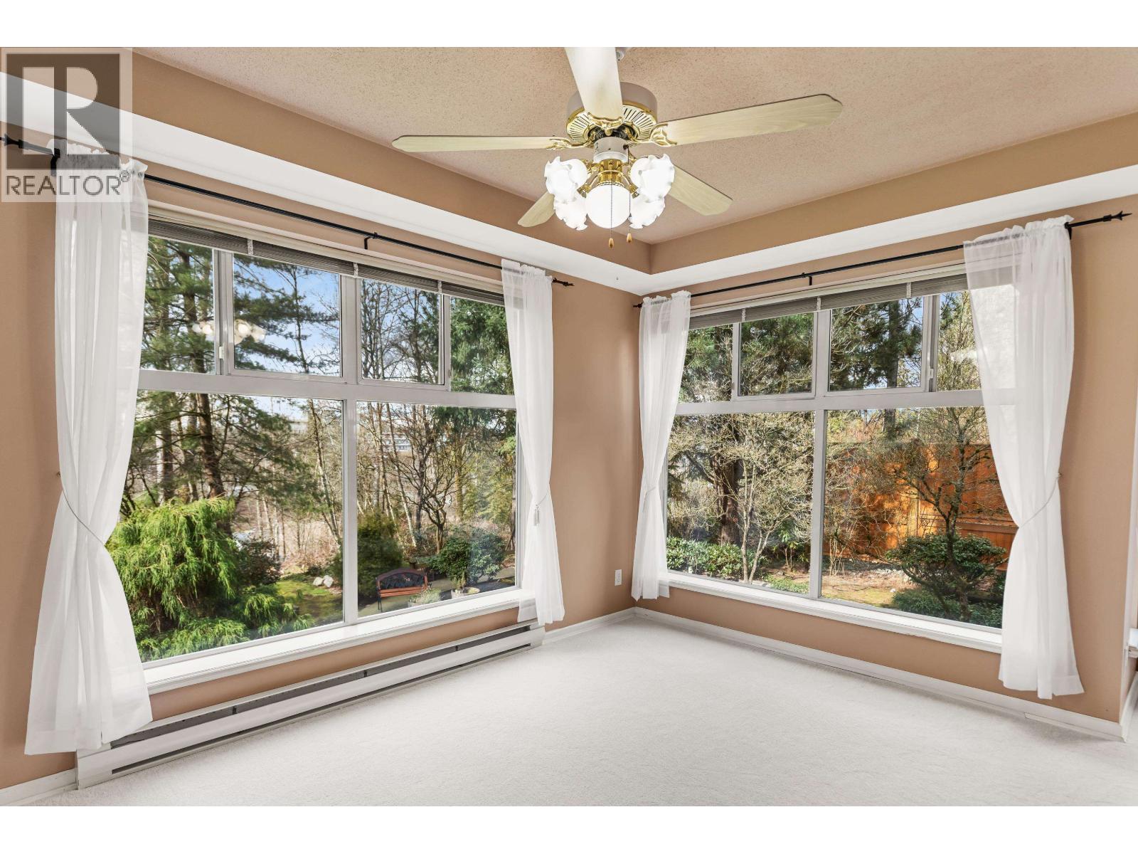 205 11609 227 Street, Maple Ridge, British Columbia  V2X 2L9 - Photo 4 - R3059924