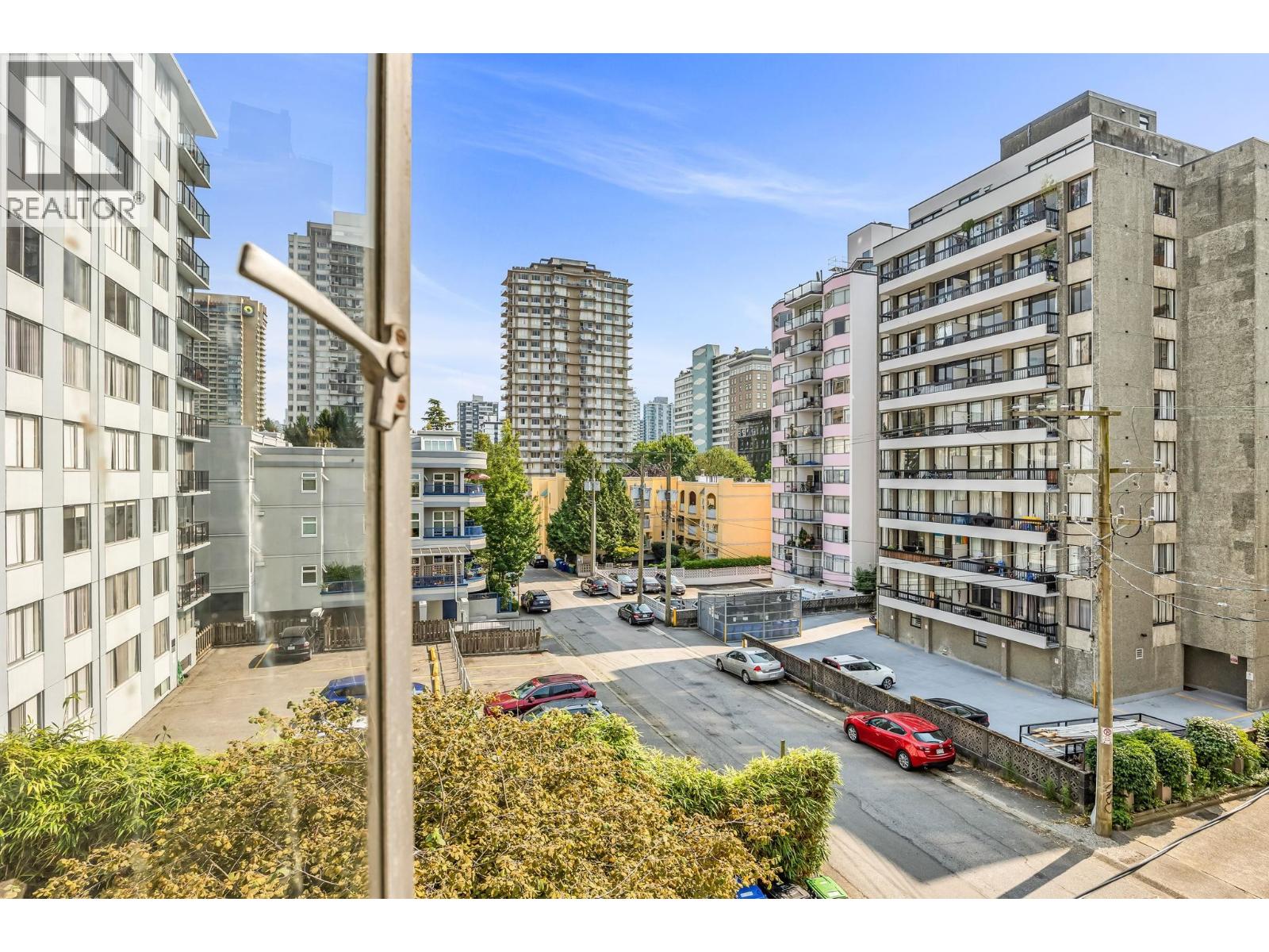 301 1050 Chilco Street, Vancouver, British Columbia  V6G 2R8 - Photo 2 - R3059974