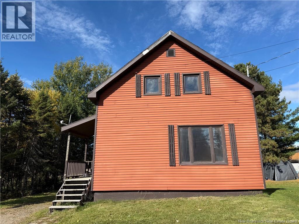 348 St-Jean Street, Saint-Léonard, New Brunswick  E7E 2B6 - Photo 1 - NB128833