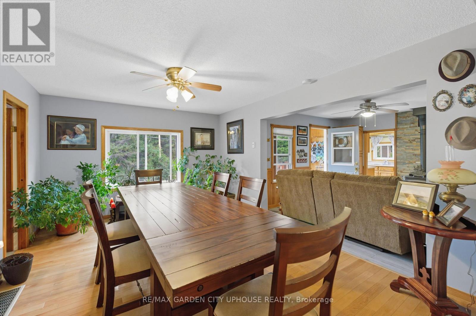 4588 Mcdonalds Corners Road, Lanark Highlands, Ontario  K0G 1M0 - Photo 6 - X12472137