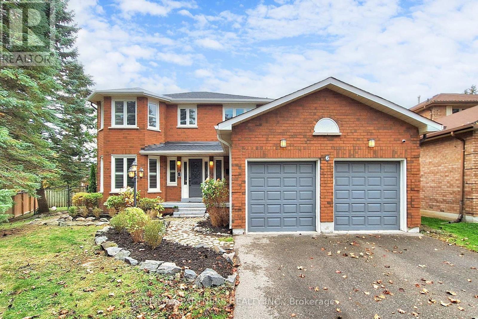 6 GEOFFREY CRESCENT, Whitchurch-Stouffville, Ontario