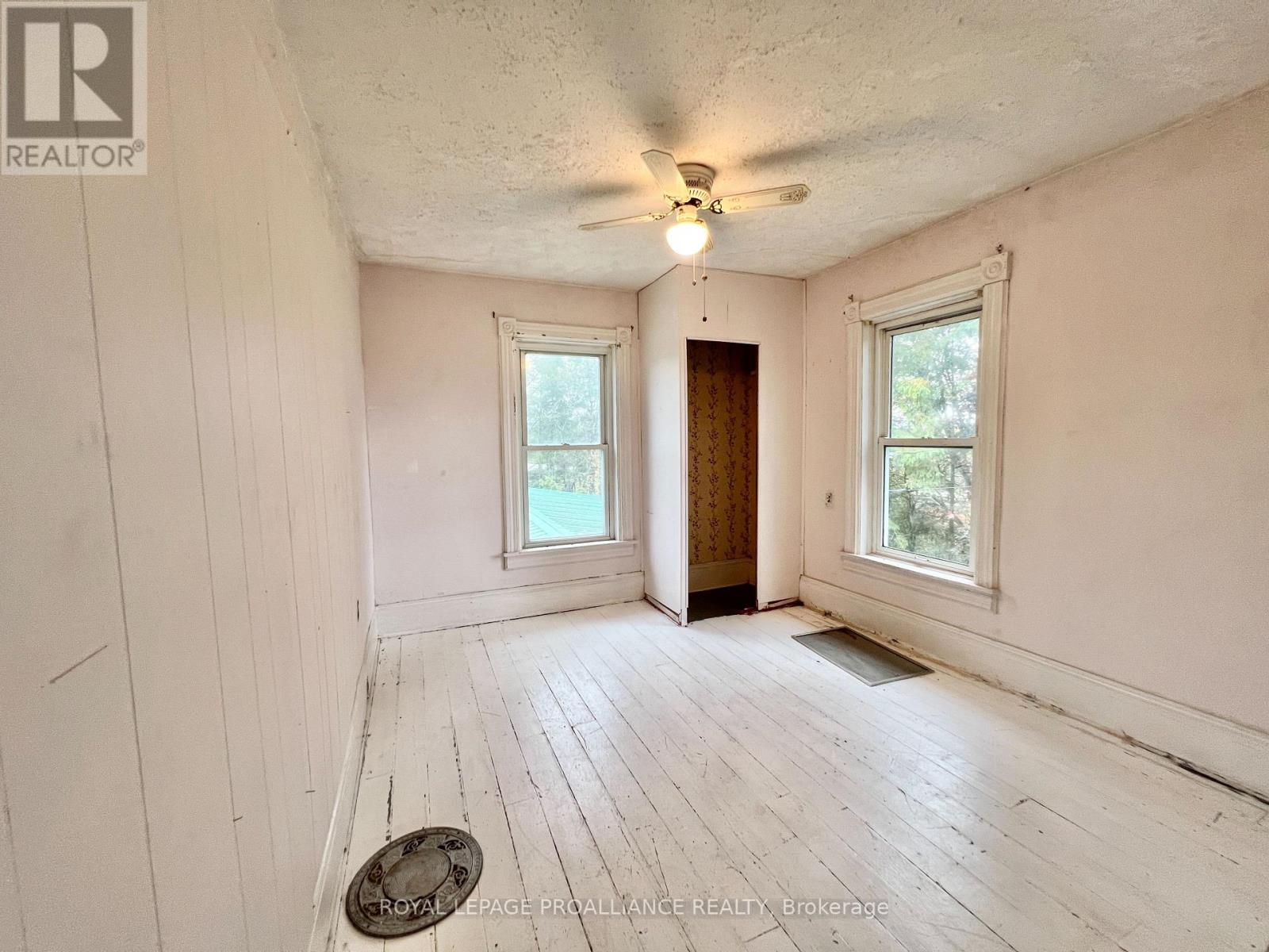 16124 Highway 62, Madoc, Ontario  K0K 2K0 - Photo 24 - X12423684