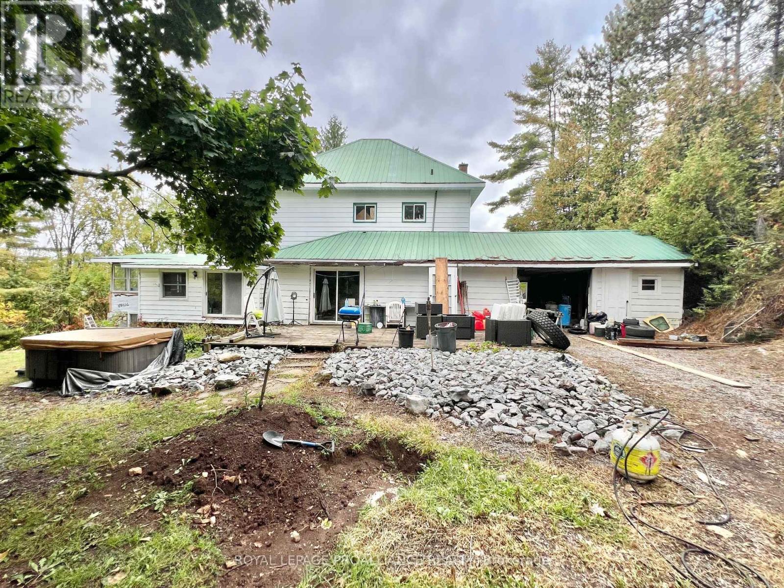 16124 Highway 62, Madoc, Ontario  K0K 2K0 - Photo 29 - X12423684