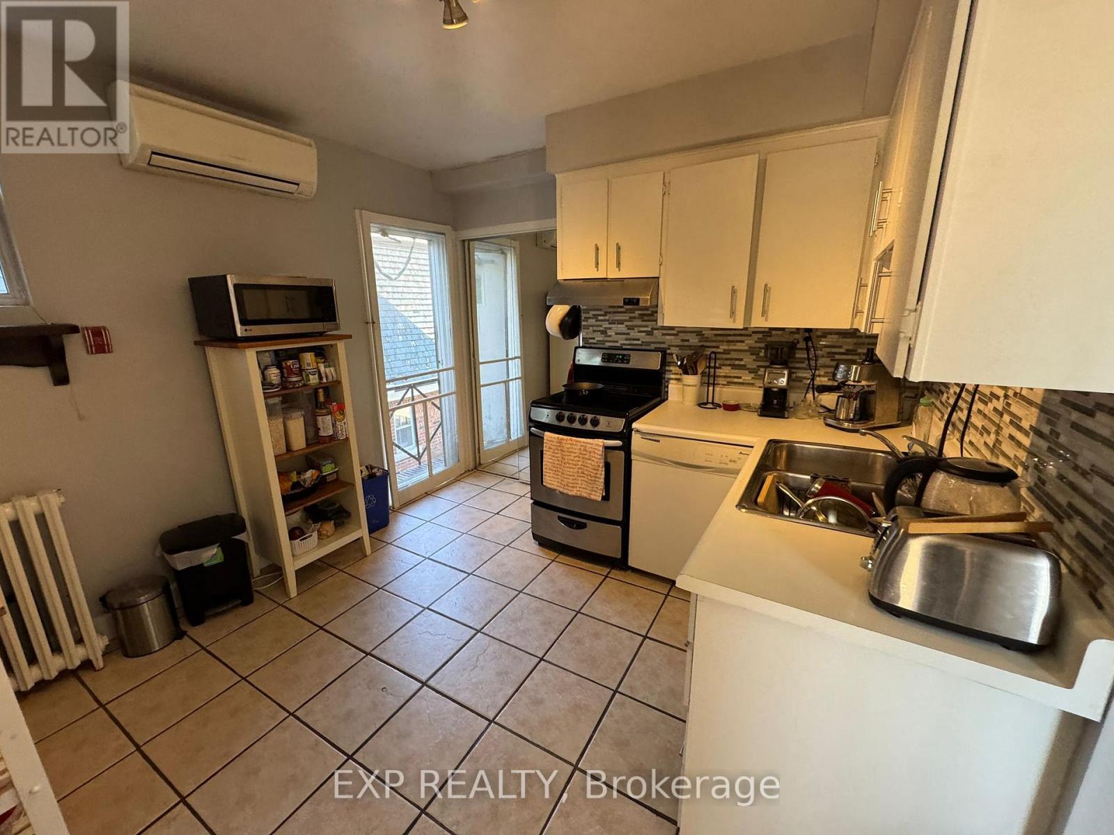Basement - 227 Evelyn Avenue, Toronto (Junction Area), Ontario  M6P 2Z8 - Photo 9 - W12394778