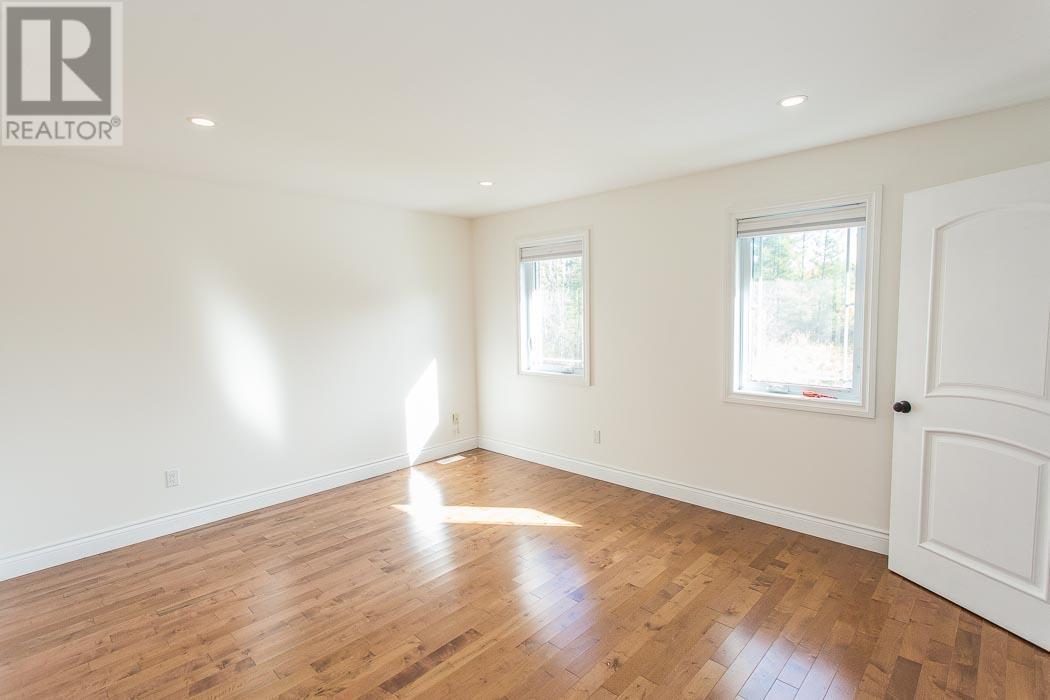 90 Parkewood Dr, Sault Ste. Marie, Ontario  P6A 5K6 - Photo 14 - SM252989