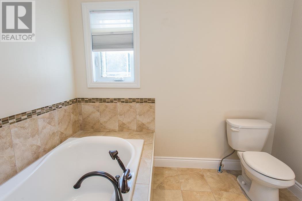 90 Parkewood Dr, Sault Ste. Marie, Ontario  P6A 5K6 - Photo 19 - SM252989