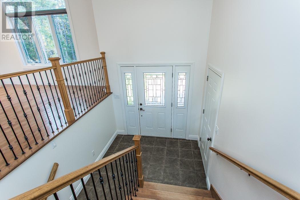 90 Parkewood Dr, Sault Ste. Marie, Ontario  P6A 5K6 - Photo 2 - SM252989