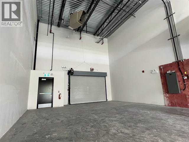 Listing Picture 3 of 8 : B309 4888 VANGUARD ROAD, Richmond / 烈治文 - 魯藝地產 Yvonne Lu Group - MLS Medallion Club Member