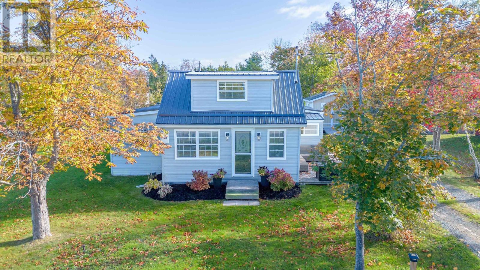 160 Twining Street, Baddeck, Nova Scotia