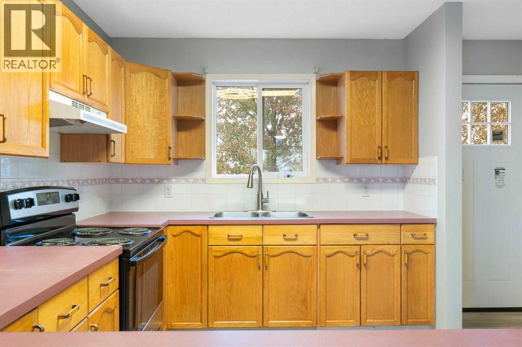 7 Southgate Close, Rural Foothills County, Alberta  T0L 0J0 - Photo 21 - A2264857