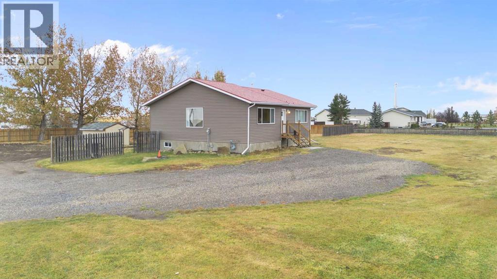 7 Southgate Close, Rural Foothills County, Alberta  T0L 0J0 - Photo 12 - A2264857