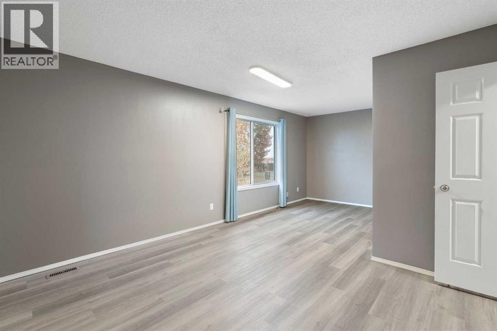 7 Southgate Close, Rural Foothills County, Alberta  T0L 0J0 - Photo 28 - A2264857