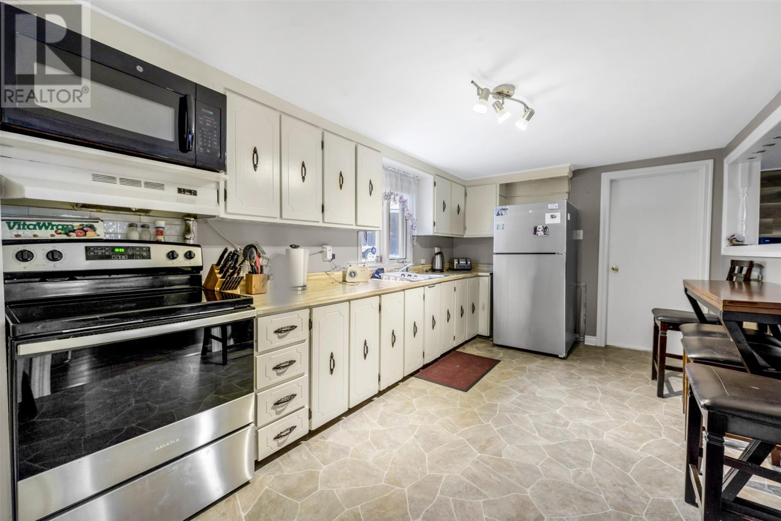 87-89 Butler's Road, Pouch Cove, Newfoundland & Labrador  A0A 3L0 - Photo 15 - 1291759