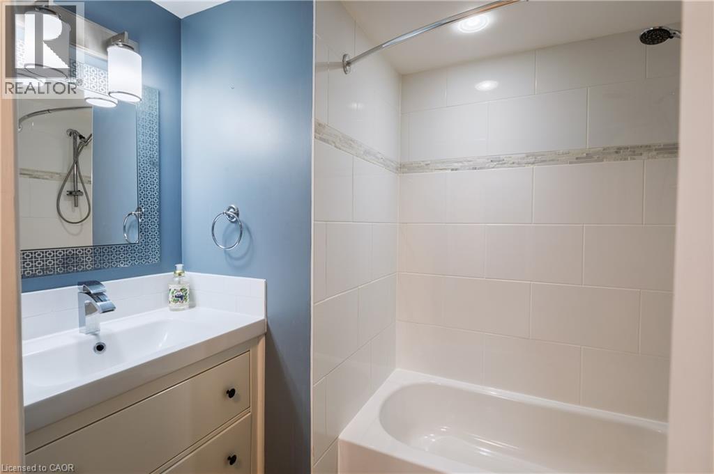 112 Limpert Avenue, Cambridge, Ontario  N3C 1B9 - Photo 28 - 40780727