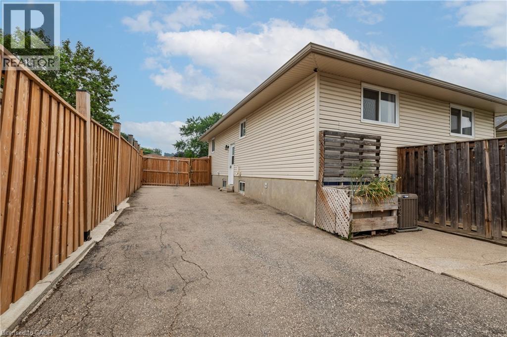 112 Limpert Avenue, Cambridge, Ontario  N3C 1B9 - Photo 37 - 40780727
