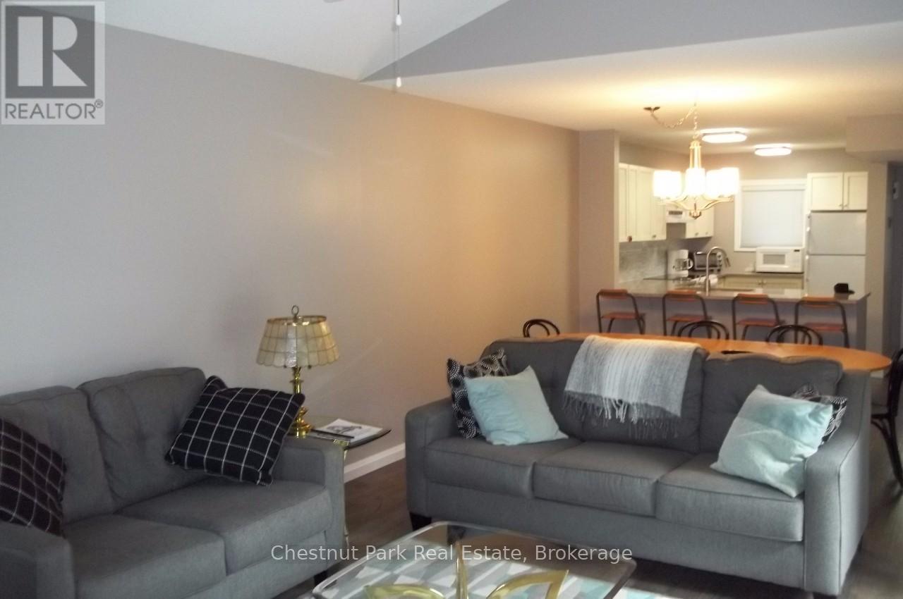387 Mariners Way, Collingwood, Ontario  L9Y 5C7 - Photo 6 - S12472232