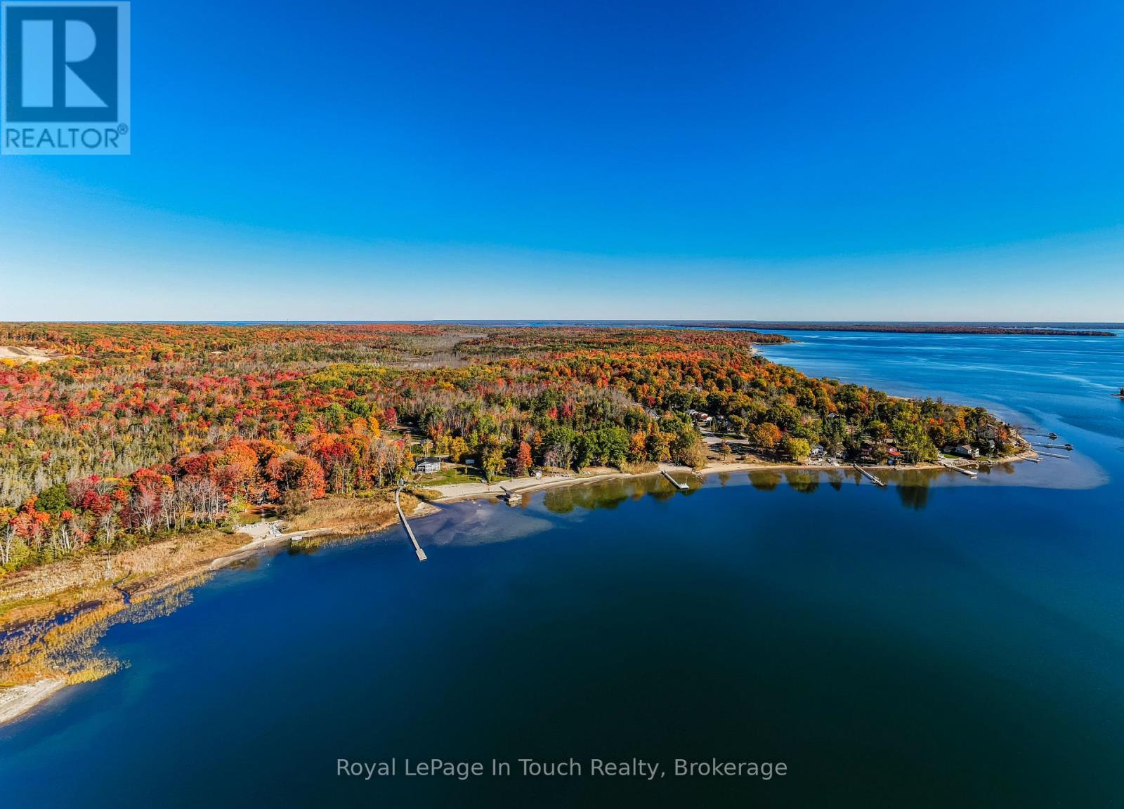 250 Peek -A- Boo Trail, Tiny, Ontario  L9M 0B3 - Photo 3 - S12472261