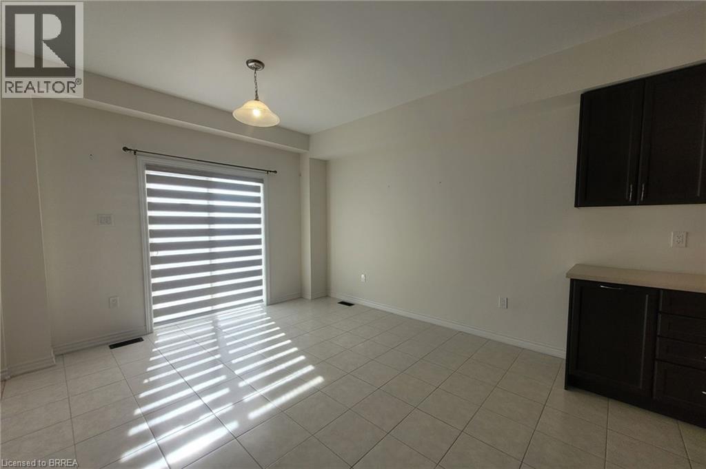 70 Hitchman Street, Paris, Ontario  N3L 0M1 - Photo 6 - 40772733