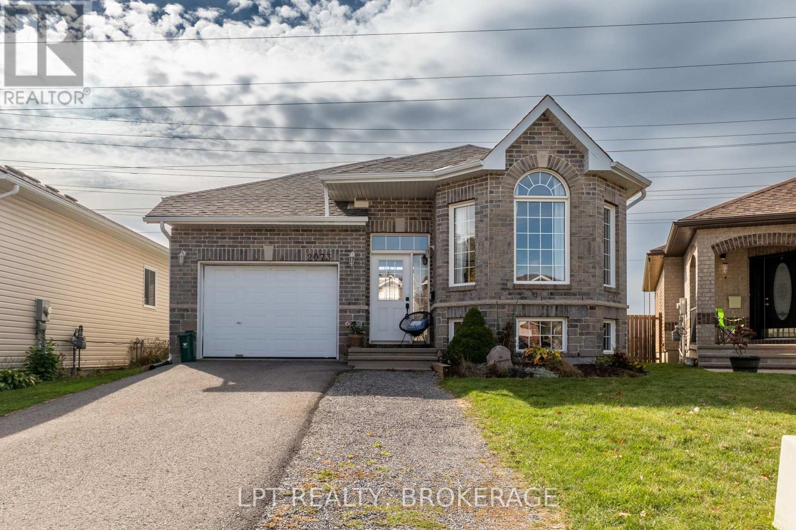 2073 Swanfield Street, Kingston (East Gardiners Rd), Ontario  K7M 0A9 - Photo 40 - X12472218