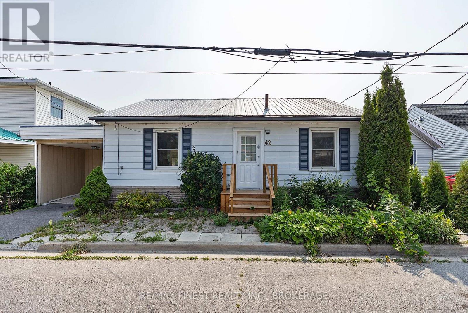 42a Hill Street, Prince Edward County (Picton), Ontario  K0K 2T0 - Photo 1 - X12472255