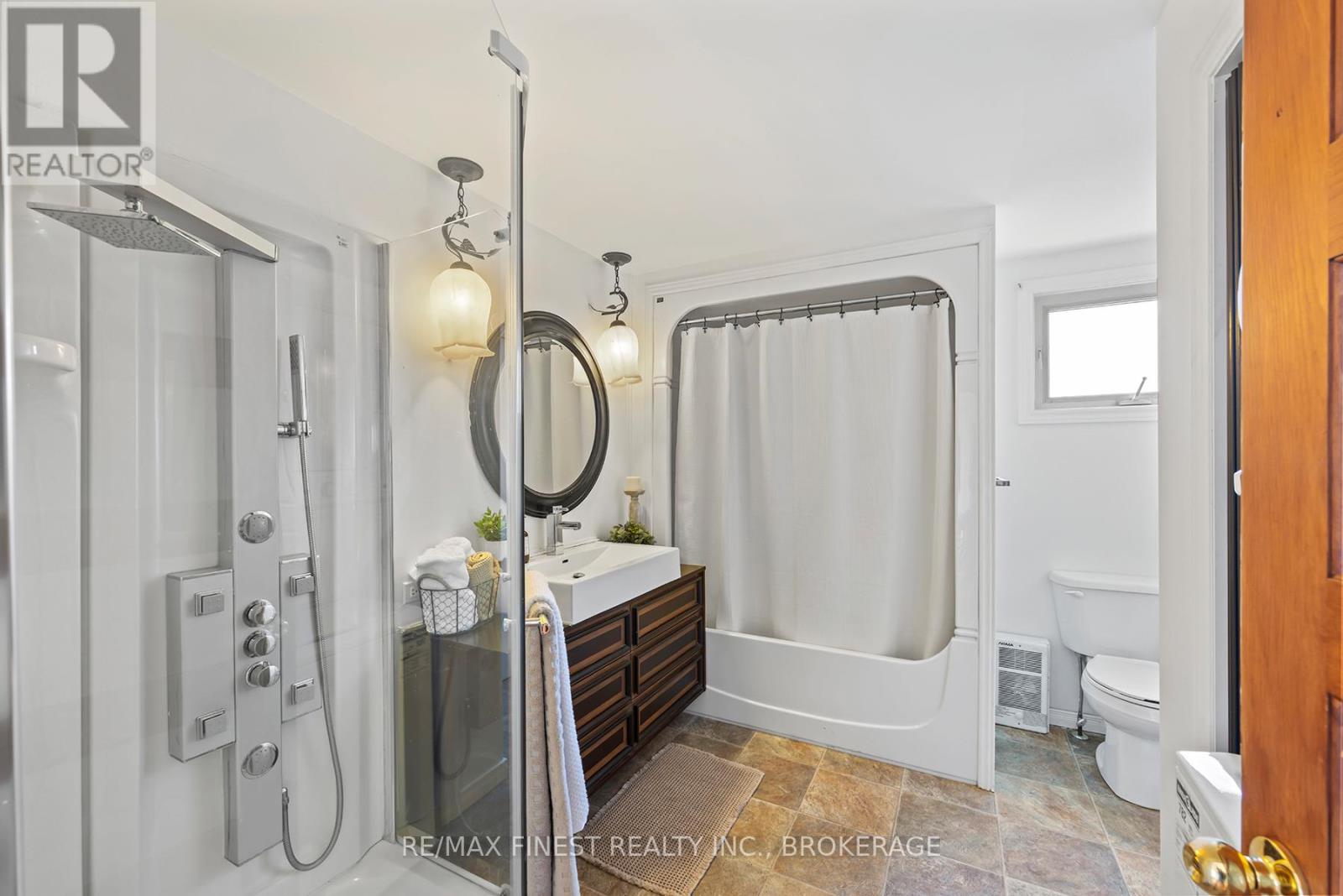 42a Hill Street, Prince Edward County (Picton), Ontario  K0K 2T0 - Photo 17 - X12472255