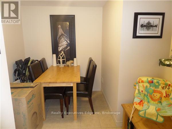 212 - 39 Goodwin Drive, Guelph, Ontario  N1L 0E5 - Photo 7 - X12472273