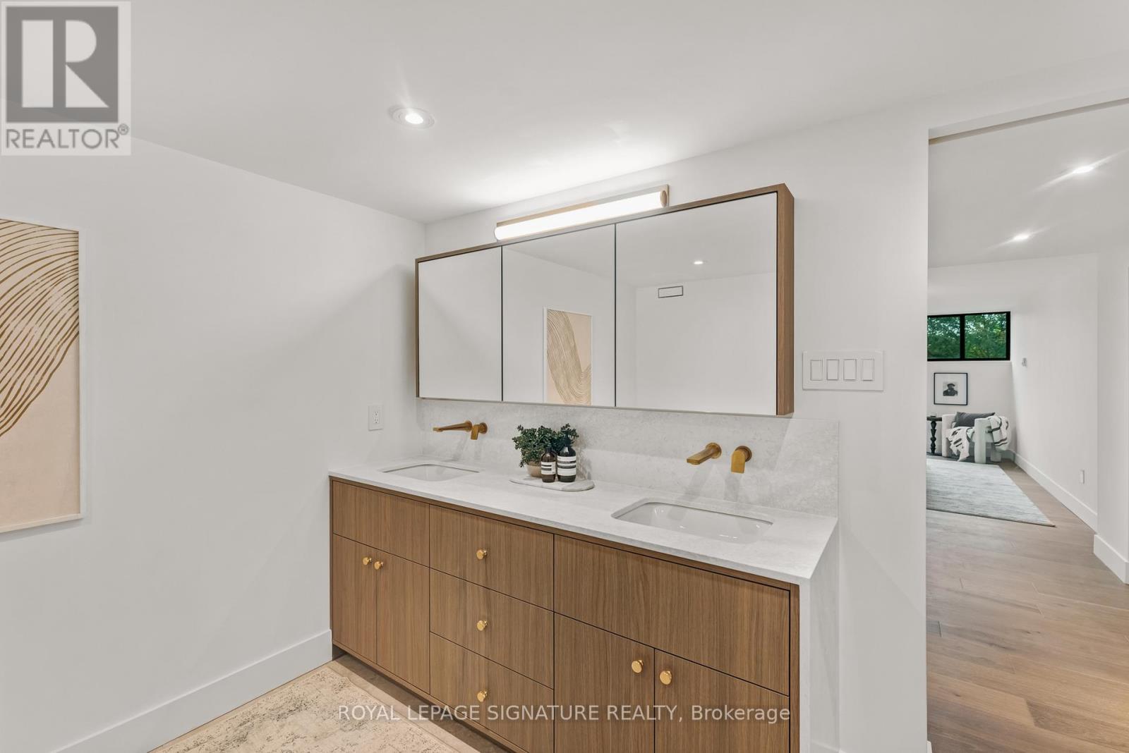 405 - 3900 Yonge Street, Toronto, Ontario  M4N 3N6 - Photo 19 - C12472136