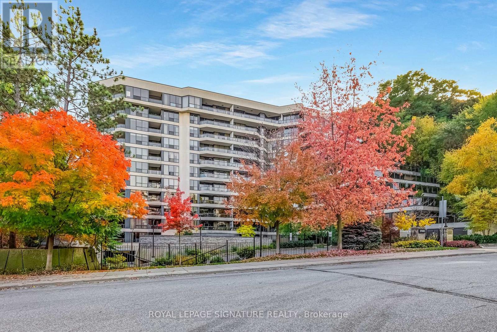 405 - 3900 Yonge Street, Toronto, Ontario  M4N 3N6 - Photo 47 - C12472136