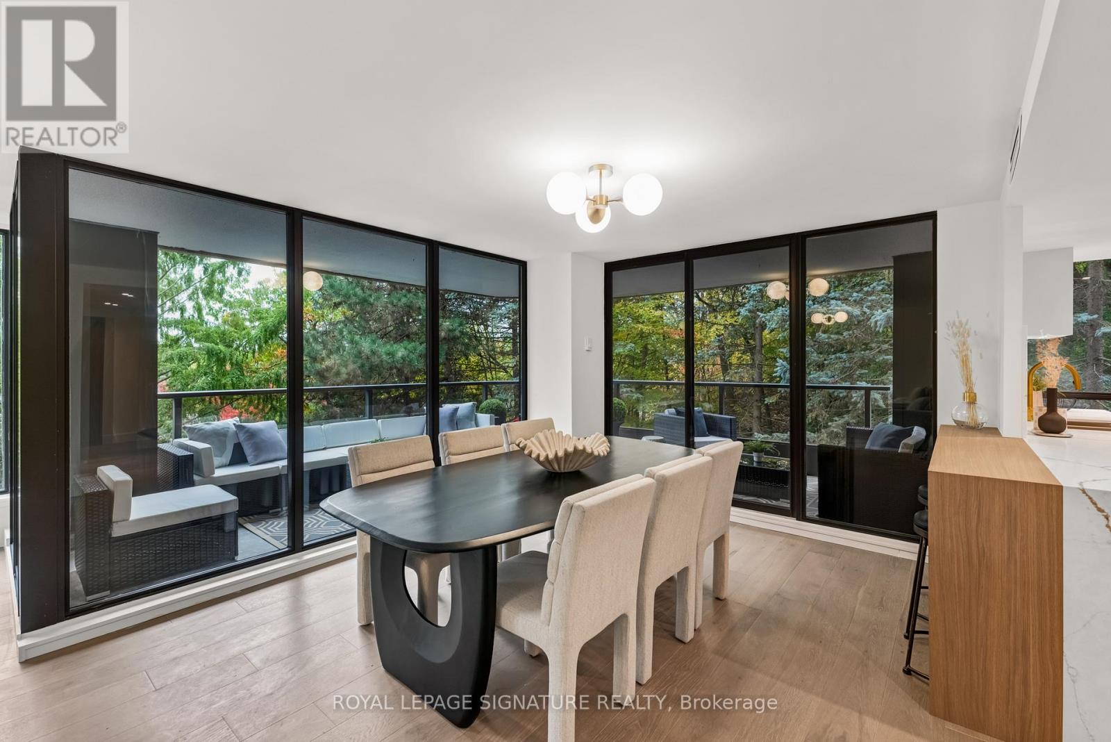 405 - 3900 Yonge Street, Toronto, Ontario  M4N 3N6 - Photo 5 - C12472136