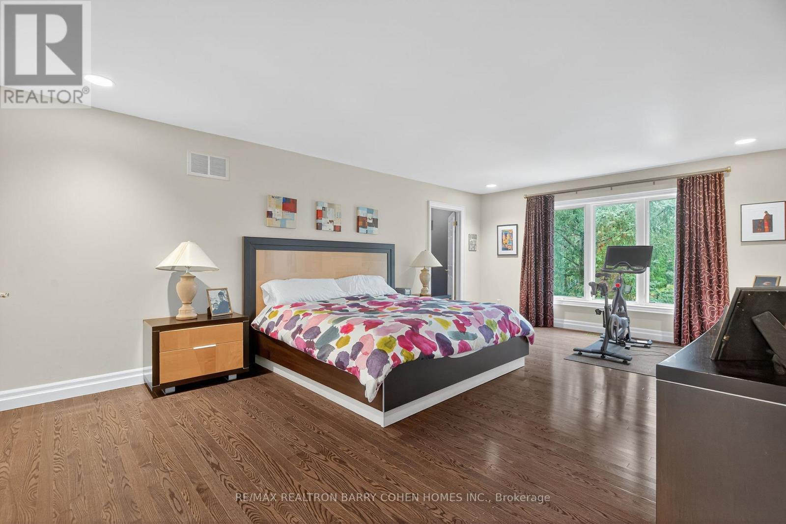 84 Truman Road, Toronto, Ontario  M2L 2L6 - Photo 18 - C12472138