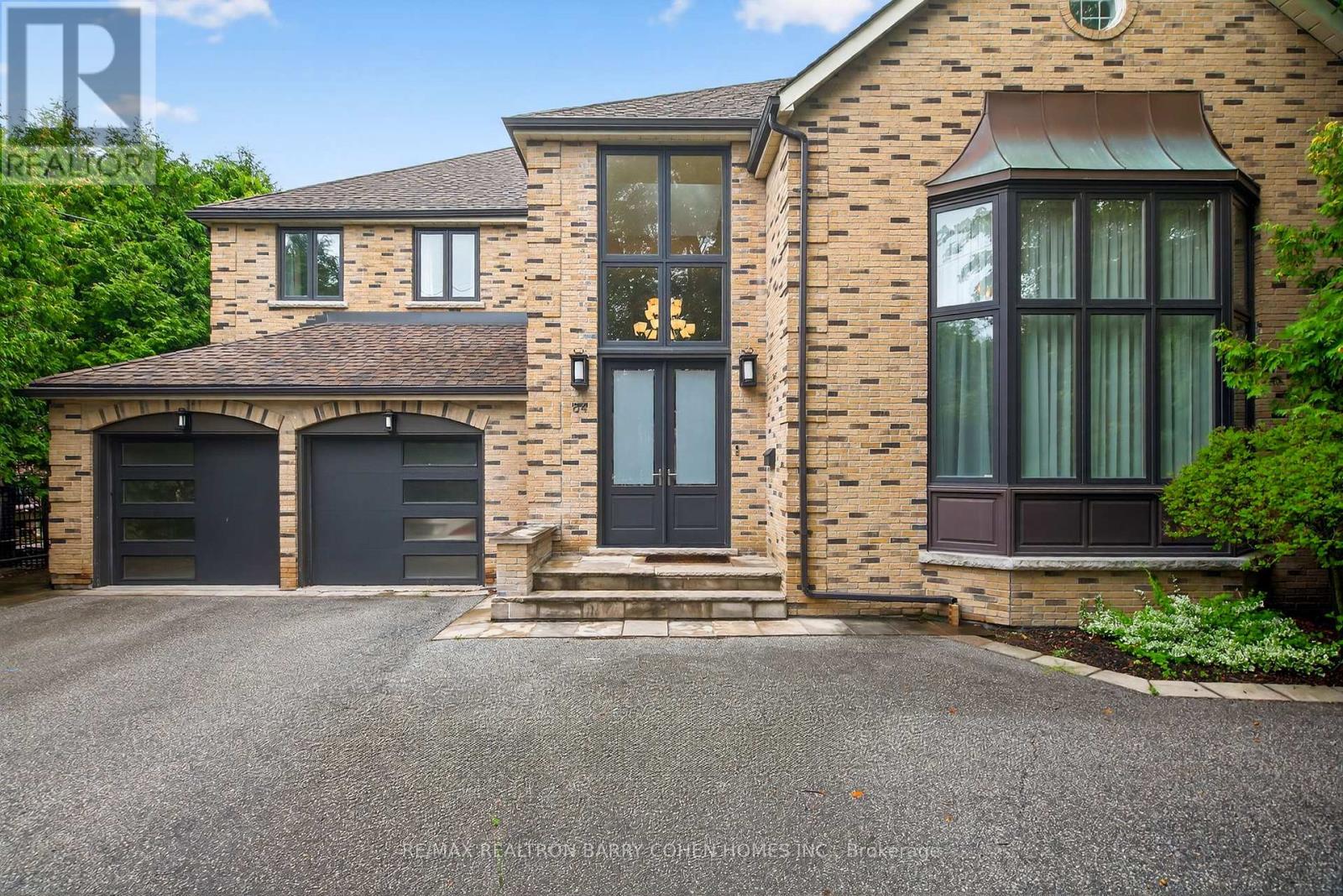84 Truman Road, Toronto, Ontario  M2L 2L6 - Photo 2 - C12472138