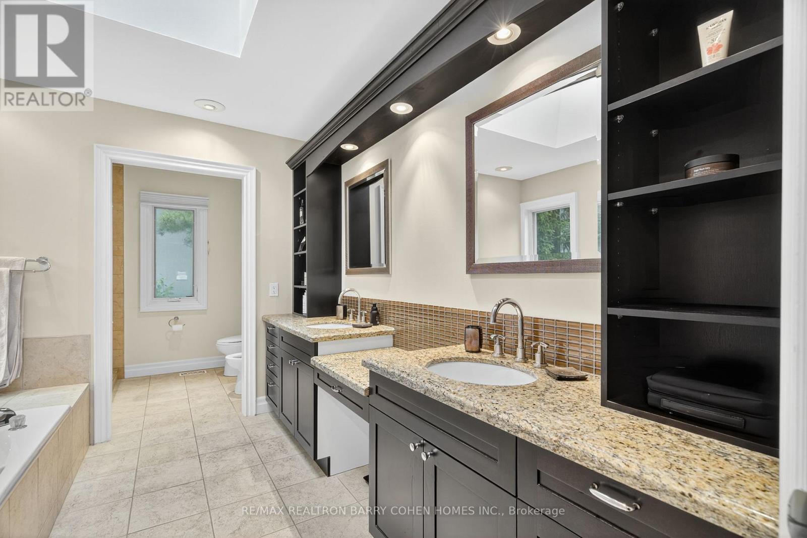 84 Truman Road, Toronto, Ontario  M2L 2L6 - Photo 20 - C12472138