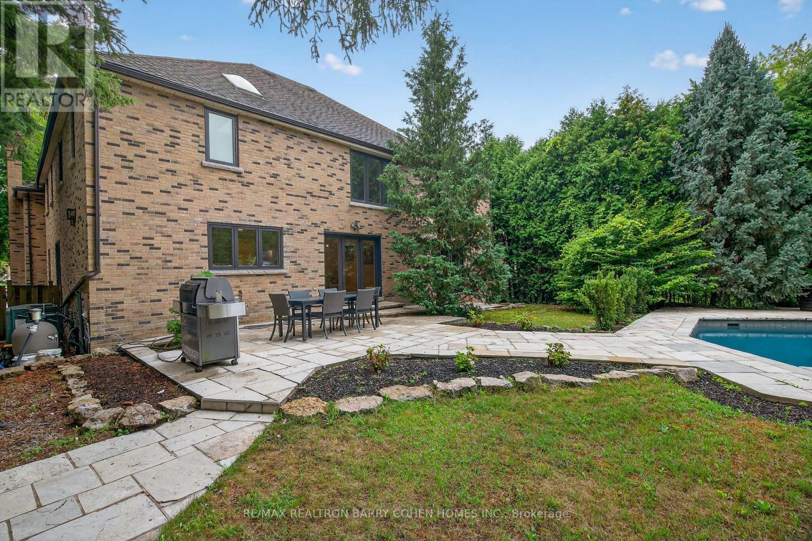 84 Truman Road, Toronto, Ontario  M2L 2L6 - Photo 43 - C12472138