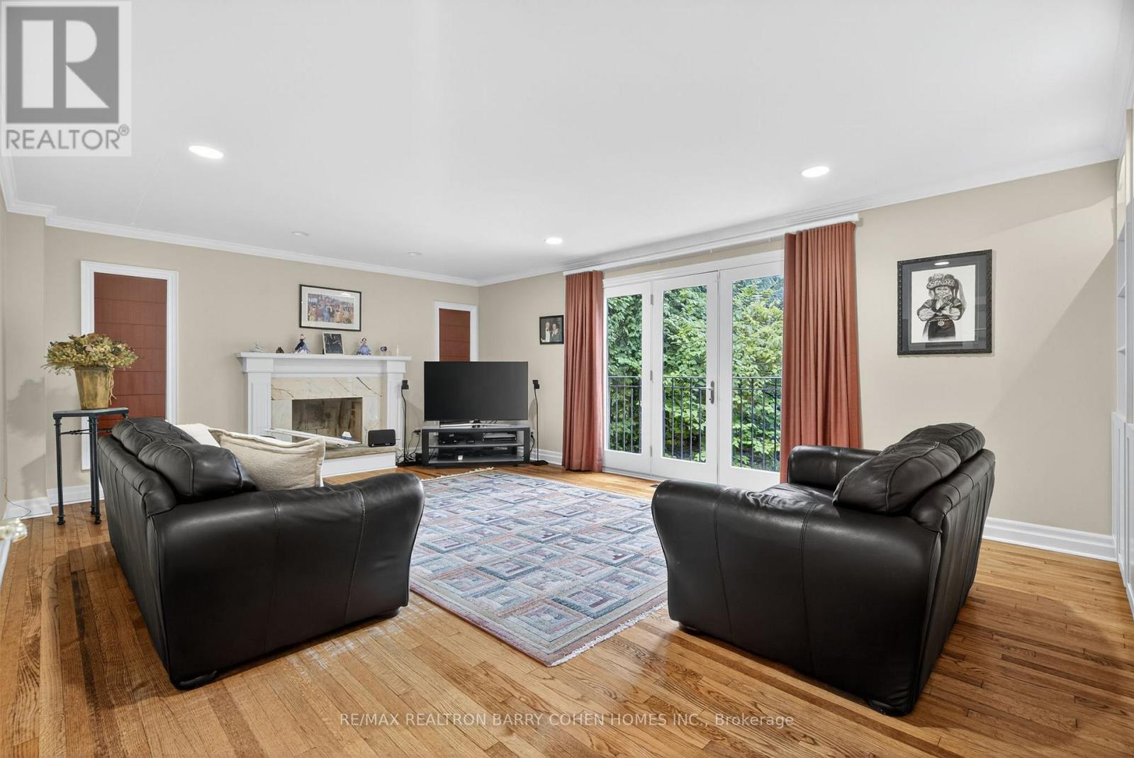 84 Truman Road, Toronto, Ontario  M2L 2L6 - Photo 9 - C12472138